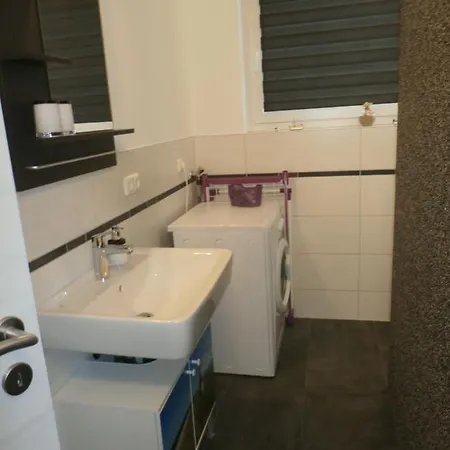 Am Seglerhafen Peenemunde