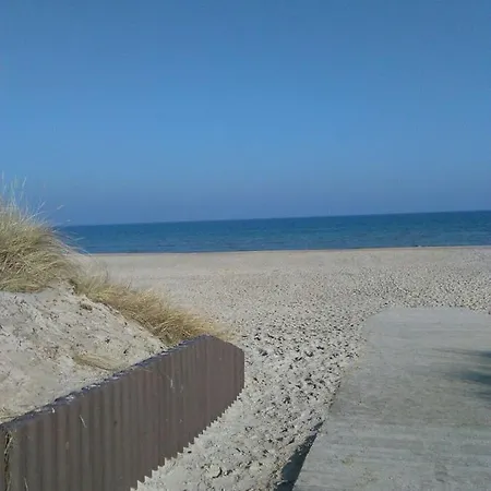Am Seglerhafen Daire *